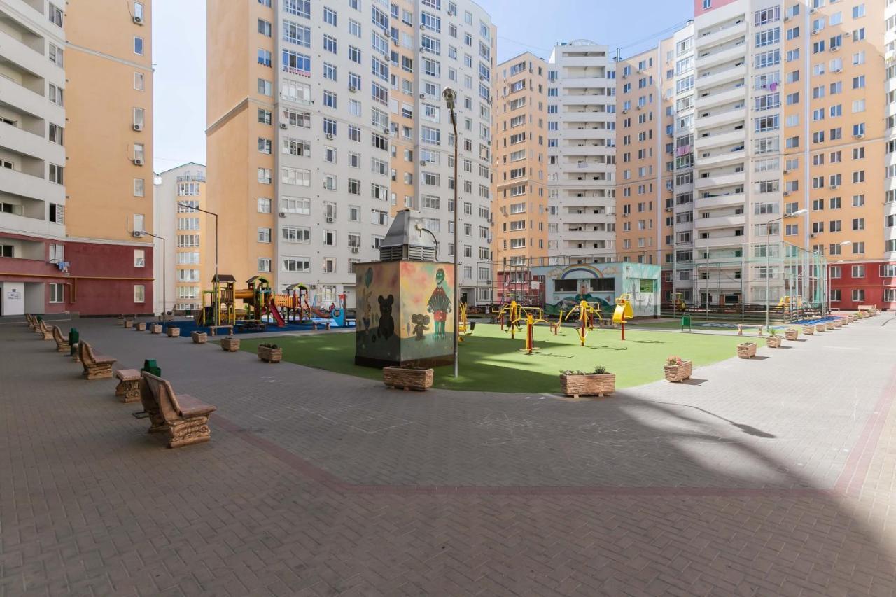 Comfortable Apartment With A Panoramic View Chisinau Exterior foto