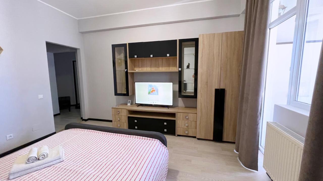 Comfortable Apartment With A Panoramic View Chisinau Exterior foto